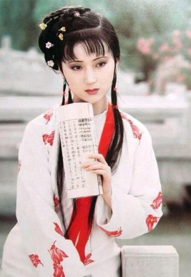 香菱学诗:香菱学诗成功的原因是什么？