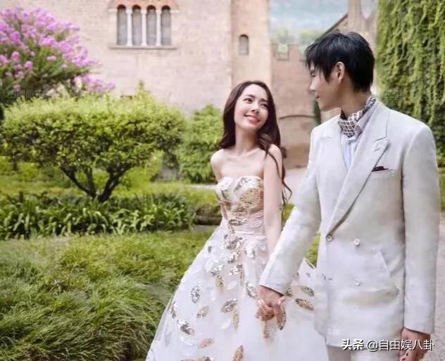 林心如的老公结婚照:娱乐圈中哪一对的结婚照是你最喜欢的呢。 ​​​​