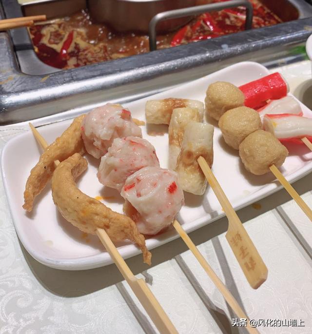 藏獒成火锅食材视频:为什么“火锅丸子”要少吃？ 藏獒沦为火锅