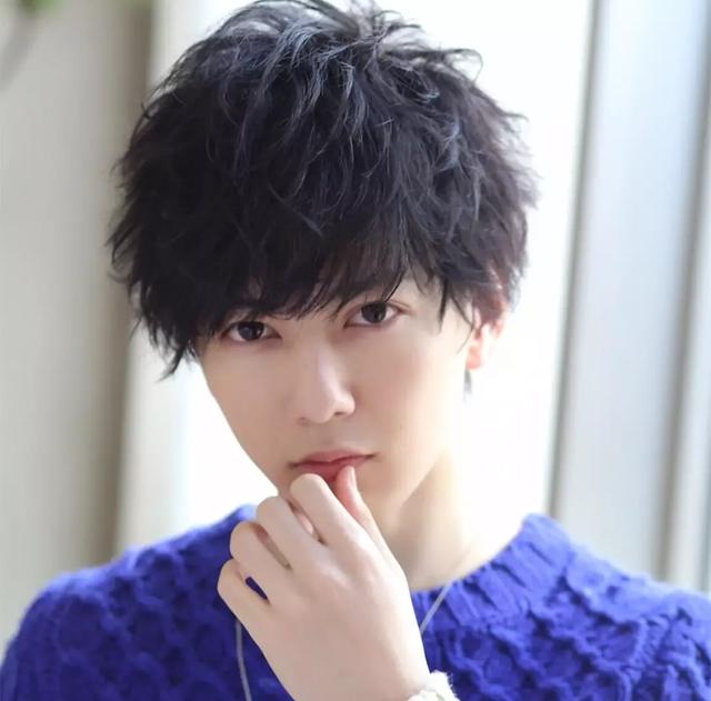 烫),中卷(定位烫,电棒烫),小卷(烟花烫,螺旋烫),暴卷(锡纸烫,雷鬼烫)