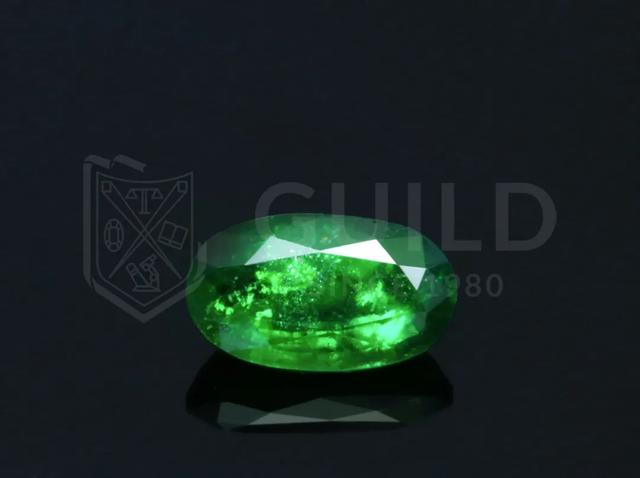 祖母绿照片,祖母绿一定要买木佐绿吗？