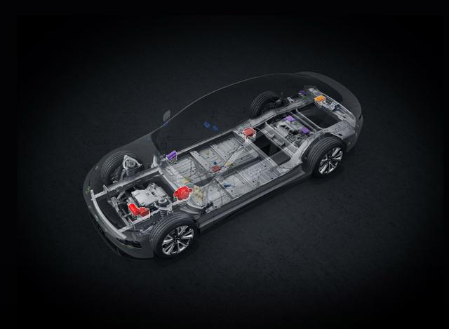 suv新能源汽车，奔驰在国内首款新能源SUV上市，续航415km竞争力如何