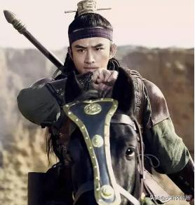 李满林:如果梁山出十人，对阵方腊王庆田虎一方的最强十人，结果会如何