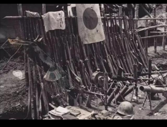 抗日战争时期，我军是否缴获了大量日军的大衣？对此你如何评价？插图53