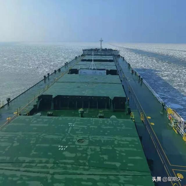 海员讲述的灵异事件:大海深处充满神秘，船员在海上最忌讳做的事是什么呢？
