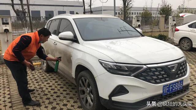 我想买个10万左右的SUV,买什么车好呢,兄弟们？