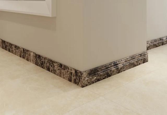 装修客厅瓷砖的踢脚线需要嵌入墙体吗?-惠修网