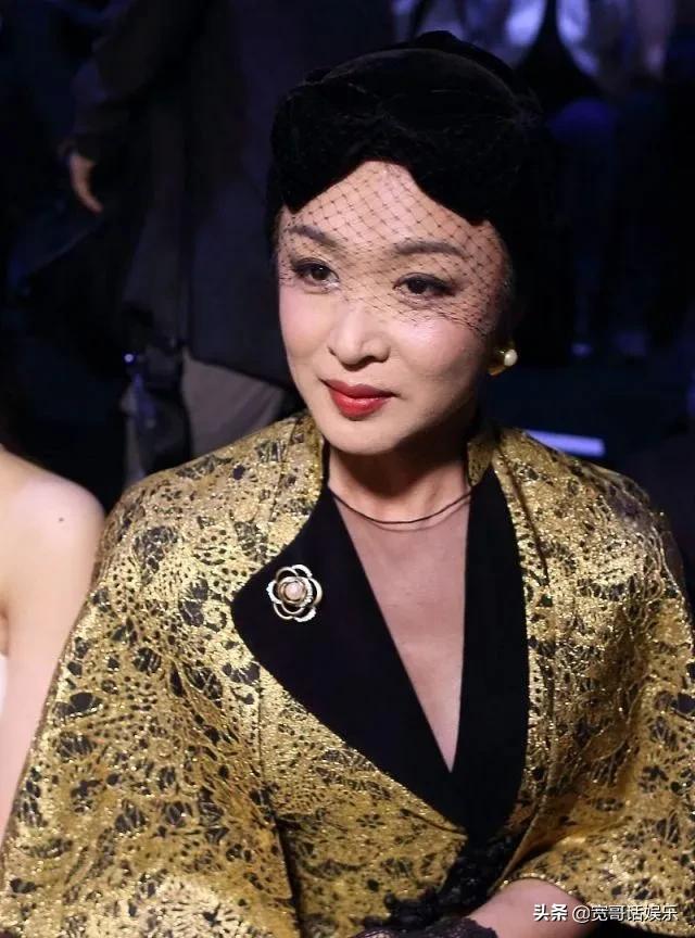 闫妮老公是谁男朋友:金星结过几次婚，与老公汉斯有孩子吗？
