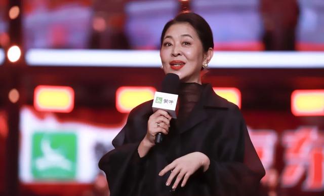 陈凯歌老婆:你认为国内导演，谁的恋爱史最丰富多彩？