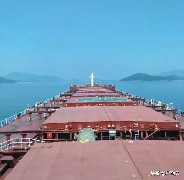 海员讲述的灵异事件:大海深处充满神秘，船员在海上最忌讳做的事是什么呢？