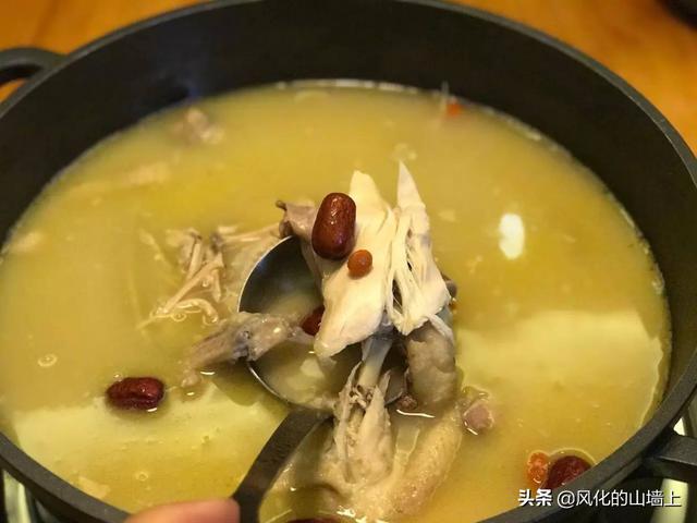 橘子炖鸡这种吃法你见过吗，#暖暖的胃道#鸡肉怎么做好吃又简单 