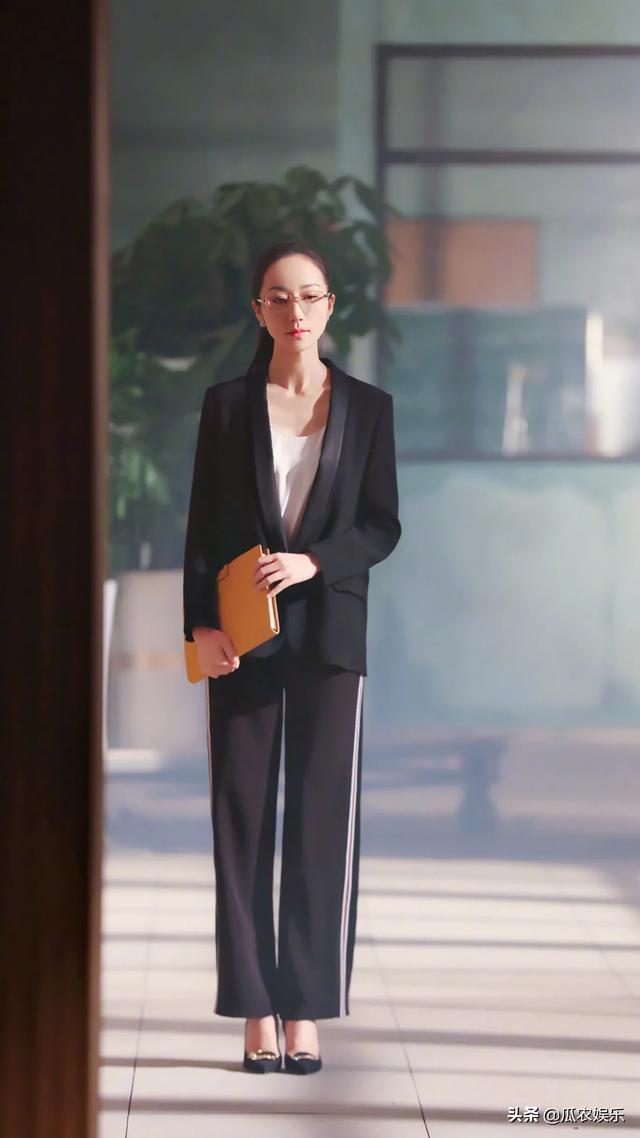 郭敬明到底有多高:哪些明星长着一张“高脸”，实际上不高