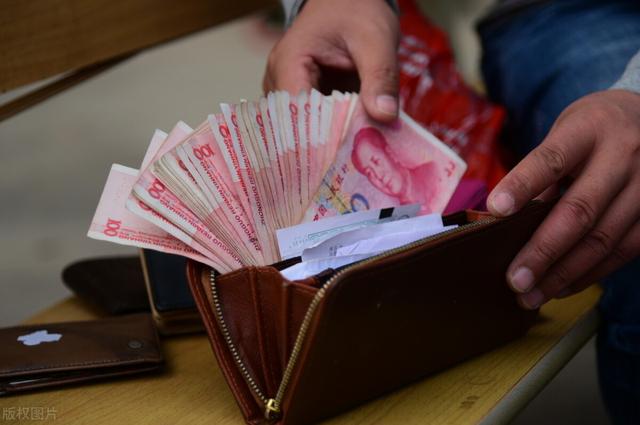 那些过度存钱的人,现在过得怎么样？