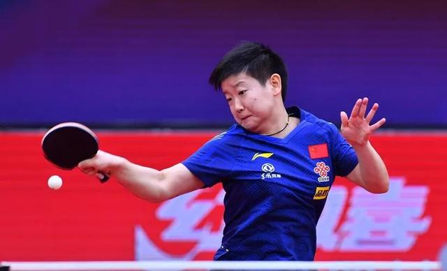 孙颖莎2022年世界排名会超过陈梦,稳稳占据世界排名第一吗？