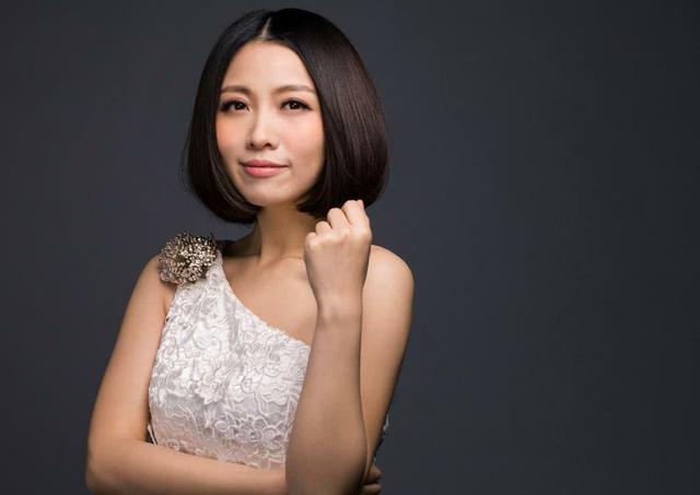 姚贝娜歌曲:歌手姚贝娜是一个什么样的人，在乐坛有何造诣？