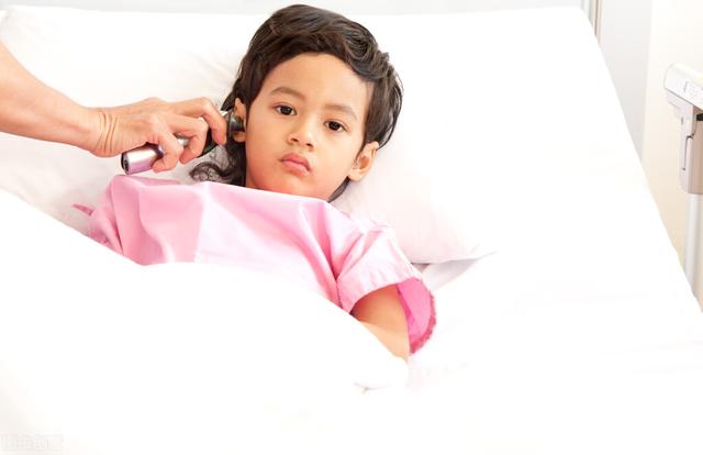 小孩子发烧成脑炎的症状:小孩子患脑炎的常见原因有哪些？