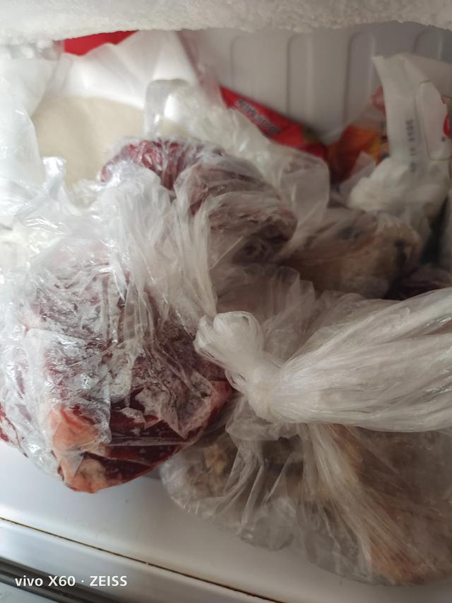 出远门时，为什么要给冰箱里放一枚硬币？插图33