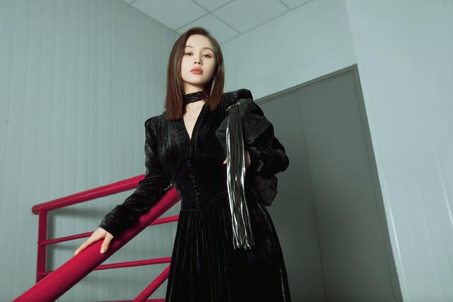 曲筱绡因为一辆豪车认定安迪是小三小四？意识不到自己很讨厌吗？