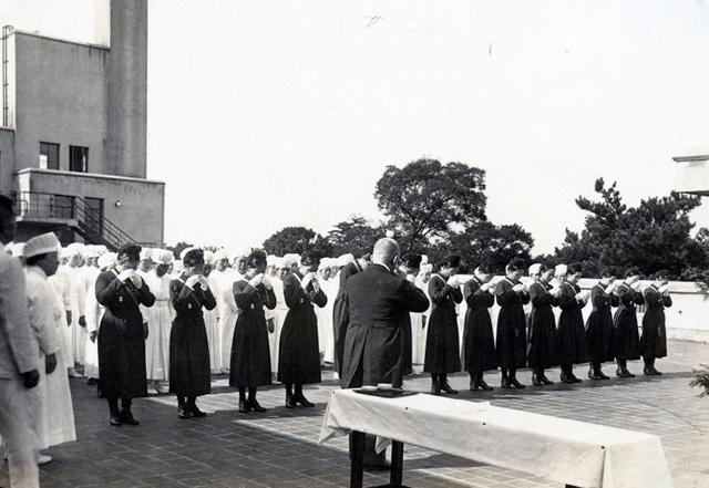 关东军女兵的下场，日本投降后，10万日本女兵去哪儿了