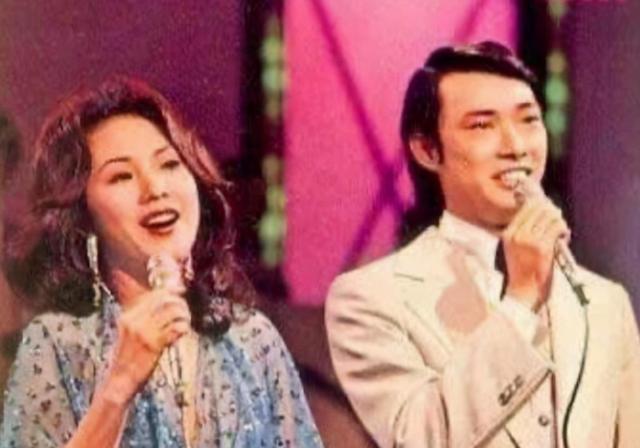 李娜为何出家:著名歌星李娜为什么会出家？