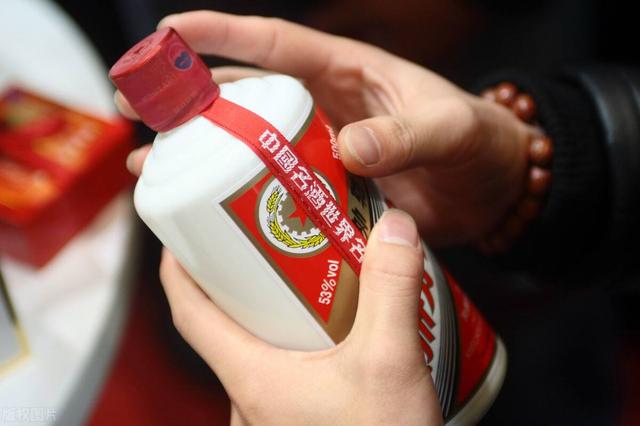 大街上高价收购茅台等名贵酒的人，他们的目的是什么？插图56