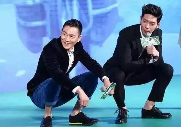 便溺是什么意思:蹲厕是中国的特色吗？为什么别的国家都只用马桶？