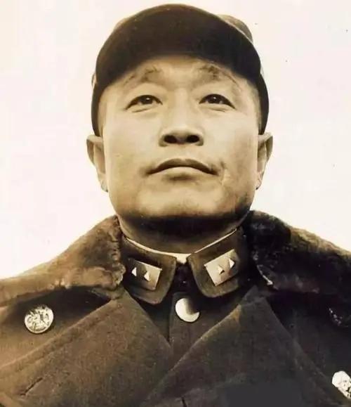 1959年，杜聿明被特赦后，为何功德林里的战犯有很大的反响？插图26