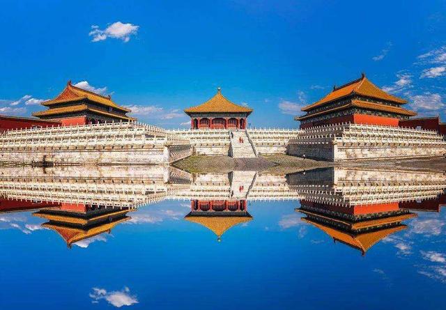 故宫的前三殿为什么不种树-惠修网