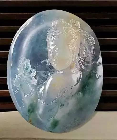 玉手镯有什么用,制作手镯留下的手镯芯都做什么用了？