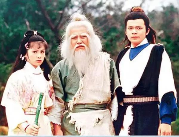 刘恺威爸爸:刘恺威守口如瓶，父亲却藏不住事，为什么刘丹总对杨幂冷嘲热讽？