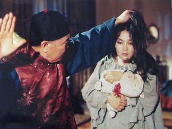婉容皇后的一生简历:婉容皇后究竟是个怎样的女人？真的如传闻那般浪荡吗？
