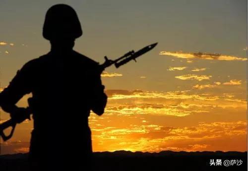 在战争期间，部队口令对不上，是不是可以直接开枪？插图3