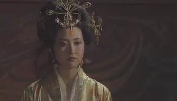 调教女犬大腿环阴环阴链电影:同一小区遛狗认识的人，现在很暧昧了怎么办？