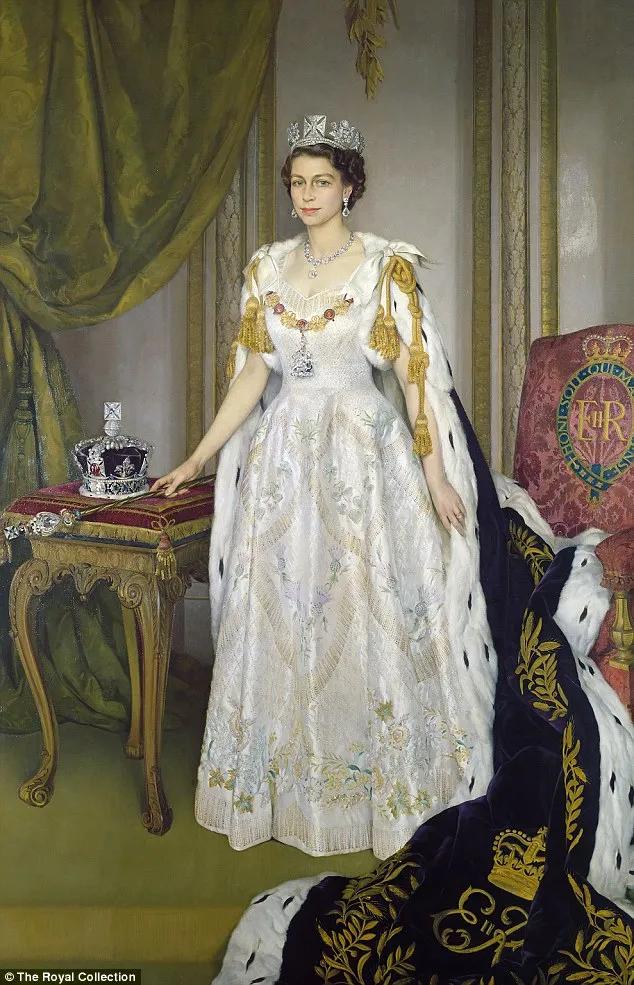 分别是"九日女王"简61格雷,"血腥玛丽"玛丽一世女王,"童贞女王"