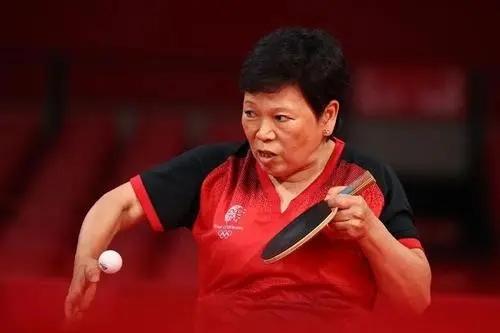 杨安迪:王艺迪爆冷输58岁老将倪夏莲，刘国梁会后悔不给刘诗雯机会吗？