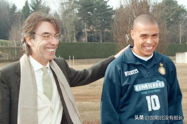 罗纳尔多为什么在巴萨只踢了一年就转回国米了呢？插图85