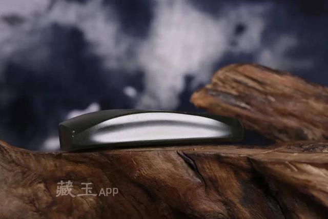 和田玉假皮对身体有害吗,如何看待老手都经常“吃药”的和田玉假料？