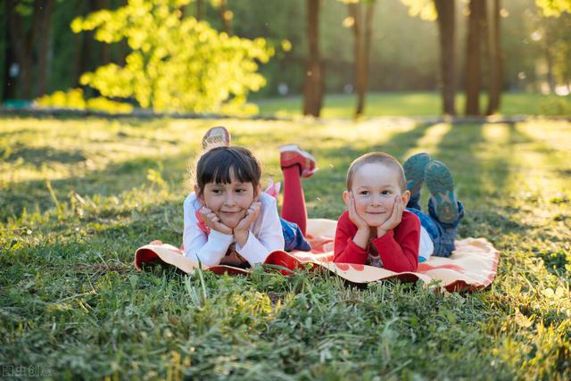 如何看待不给婴儿喝水，不把尿等现代育儿观念？插图11