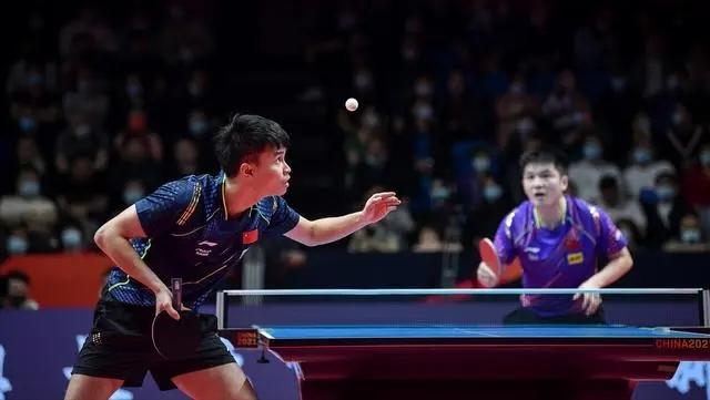 马龙淘汰波尔:周启豪输给波尔，国乒男单下半区失守，樊振东能否顶住压力
