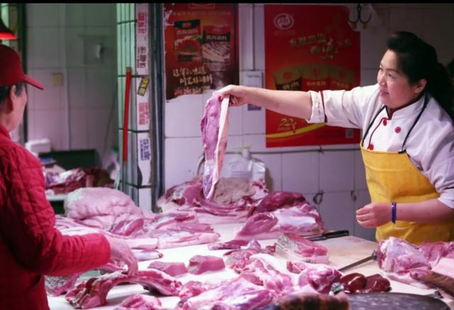 近一周新闻热点事件，猪肉跌至“白菜价”，蛋价如期走跌，牛羊行情撑不住，发生了啥