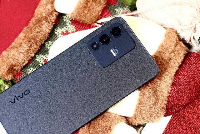 为什么感觉有些懂手机的人，不愿再选择买小米手机反而购买OV的手机？插图7