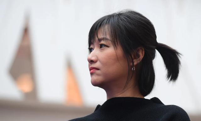 陈凯歌老婆:你认为国内导演，谁的恋爱史最丰富多彩？