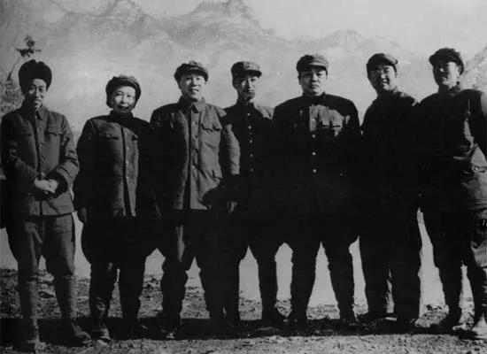 战争史上，哪些战役的结果，是让人最意想不到的？插图47