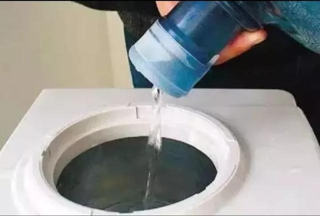 饮水机:为什么现在很少有人用饮水机了？
