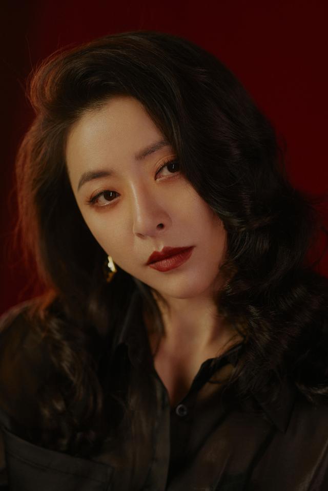 《底线》中,黄小蕾饰演的热心市民胡晓青,能做人民陪审员吗?-网友观点