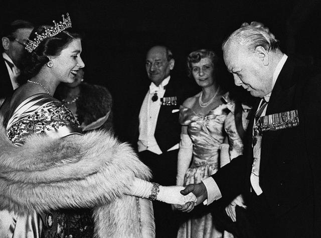 英国女王与历任首相的私人关系都是如何的？插图5