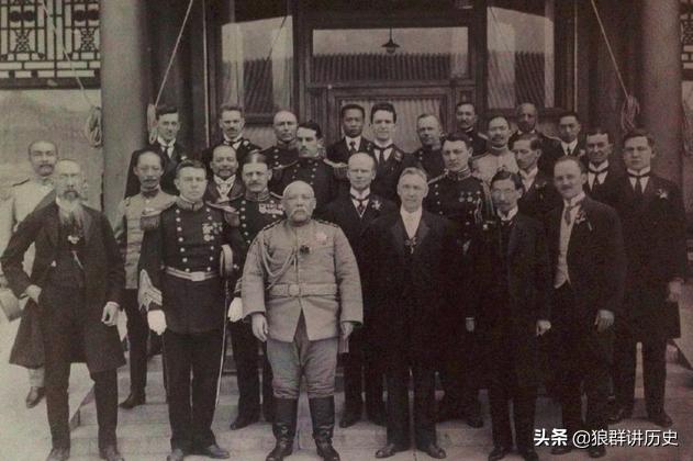 姜桂题:袁世凯称帝后，册封了几位王爵公爵？分别是谁？