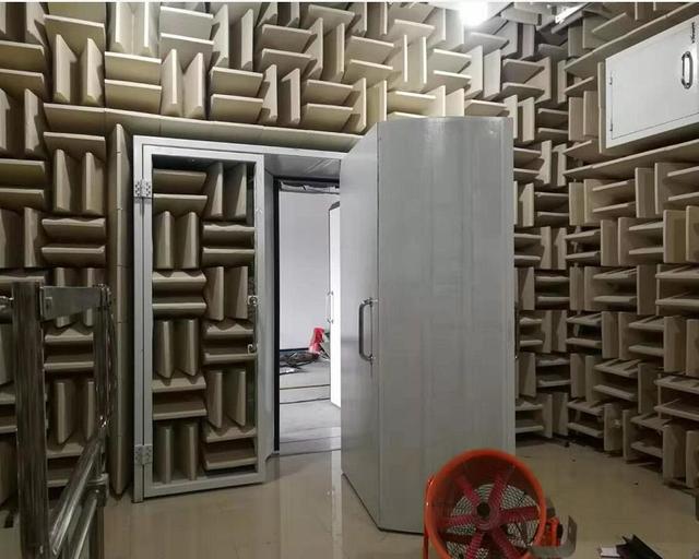 为什么有人说很少有人能在绝对静音无声的密室里撑过1小时？插图3