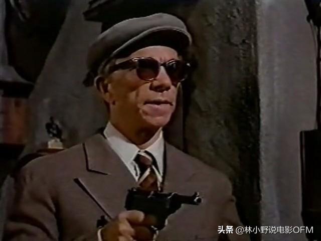 贝蒂戴维斯:《加里森敢死队》有很多大明星客串，比如灰勒，除了他还有谁？
