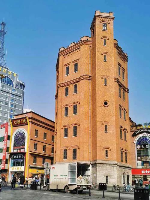 湖北武汉的汉口被誉为“四大名镇”之一，有哪些老街巷值得逛逛的？插图9